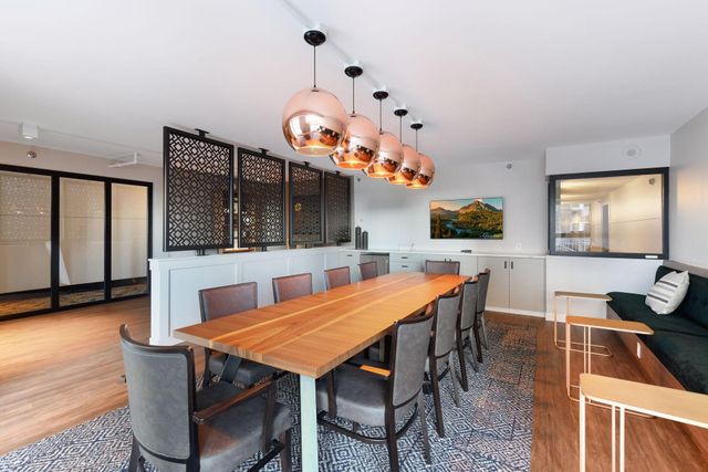 433 S 7th Street 2212, Minneapolis, MN 55415