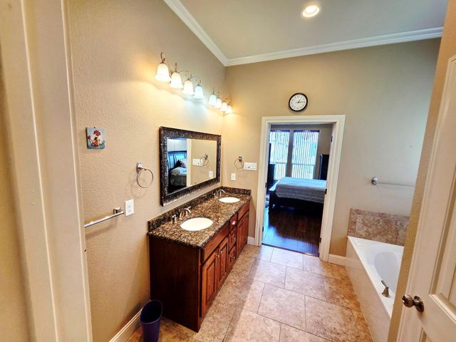 1021 Saint Matthew Circle, Royse City, TX 75189