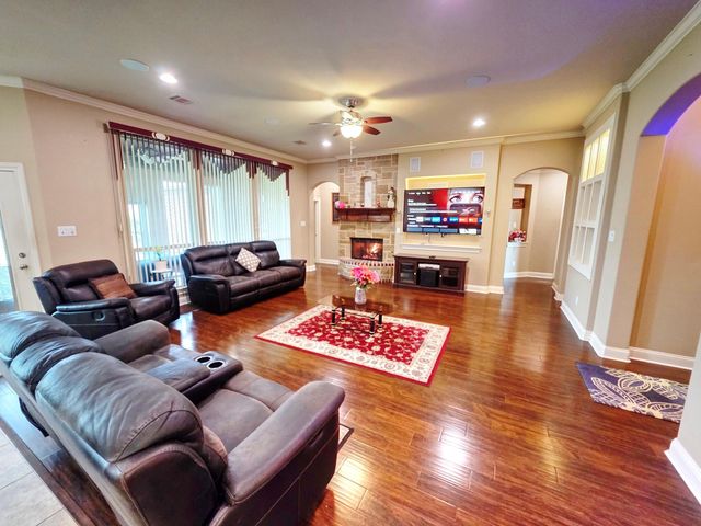 1021 Saint Matthew Circle, Royse City, TX 75189