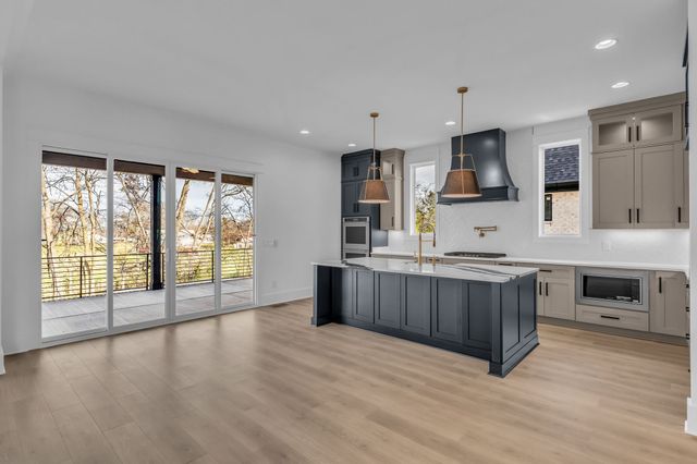 221 Bellsford Rd, Gallatin, TN 37066