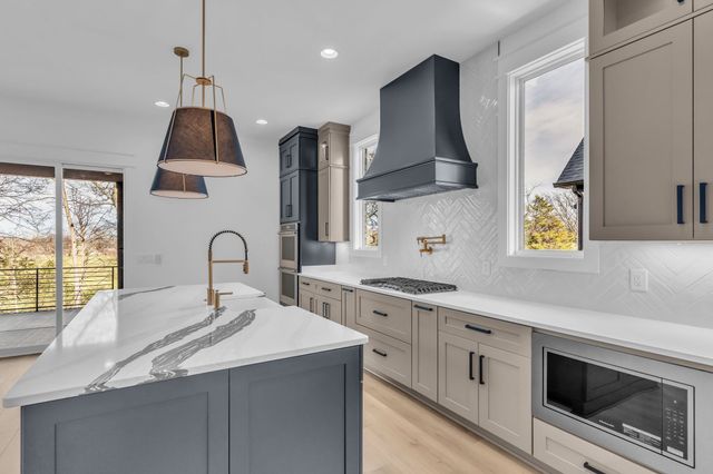 221 Bellsford Rd, Gallatin, TN 37066