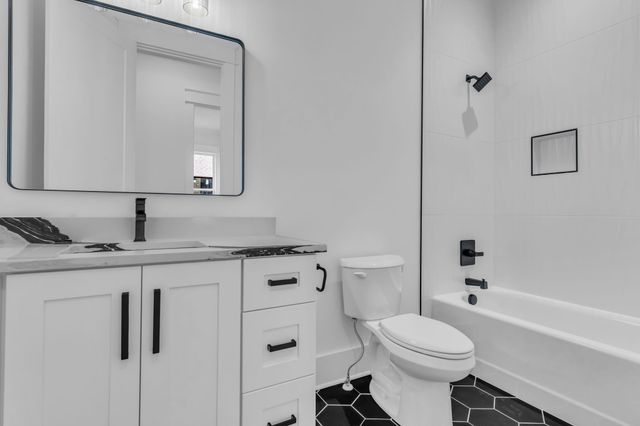 221 Bellsford Rd, Gallatin, TN 37066