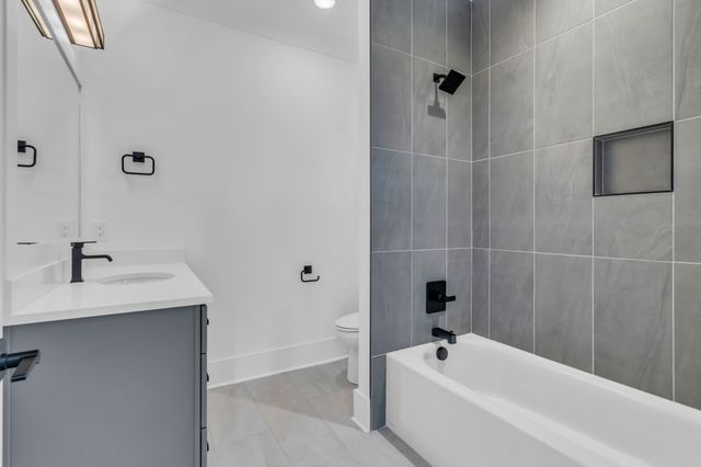 221 Bellsford Rd, Gallatin, TN 37066