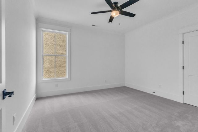 221 Bellsford Rd, Gallatin, TN 37066