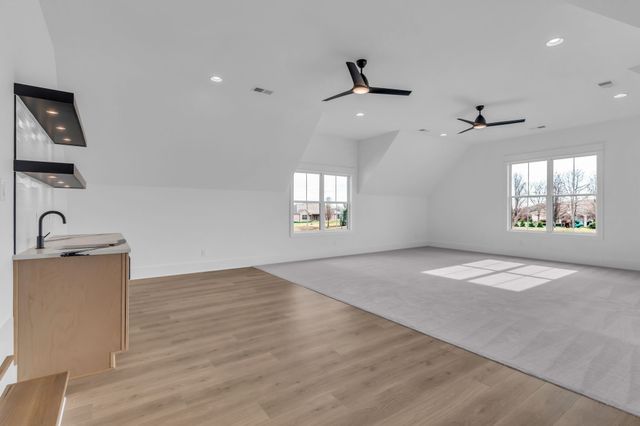 221 Bellsford Rd, Gallatin, TN 37066