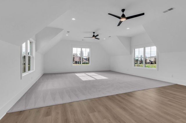 221 Bellsford Rd, Gallatin, TN 37066