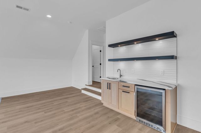 221 Bellsford Rd, Gallatin, TN 37066