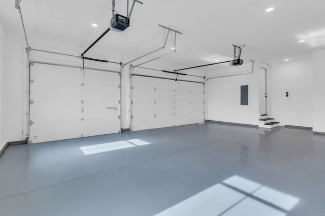 221 Bellsford Rd, Gallatin, TN 37066