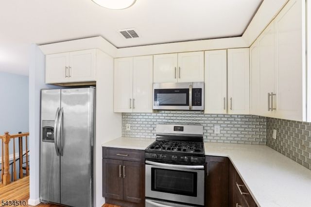 63 Chadwick Ave, Newark City, NJ 07108
