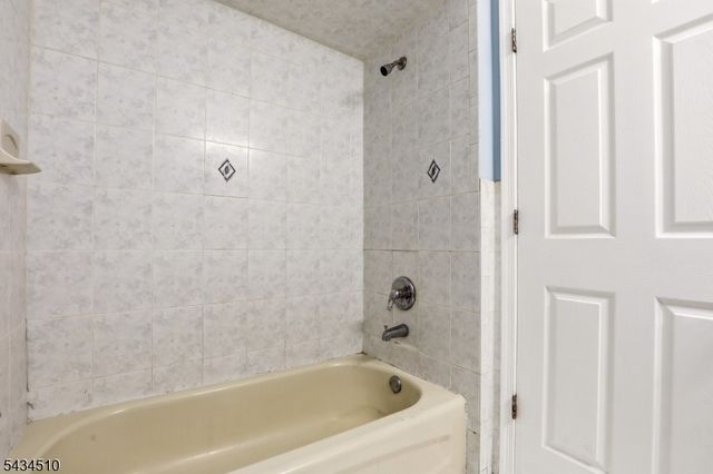 63 Chadwick Ave, Newark City, NJ 07108