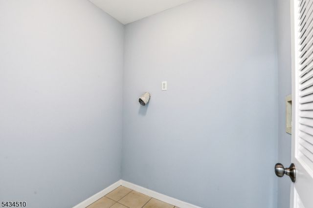 63 Chadwick Ave, Newark City, NJ 07108