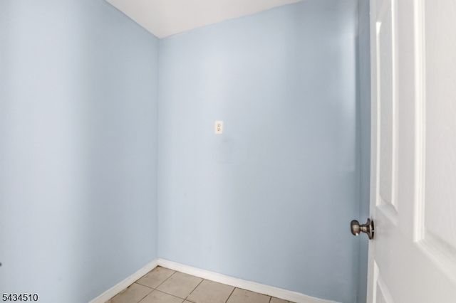 63 Chadwick Ave, Newark City, NJ 07108