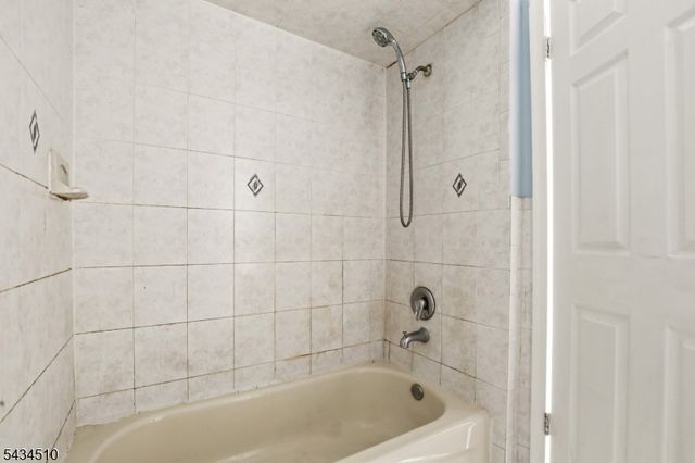 63 Chadwick Ave, Newark City, NJ 07108