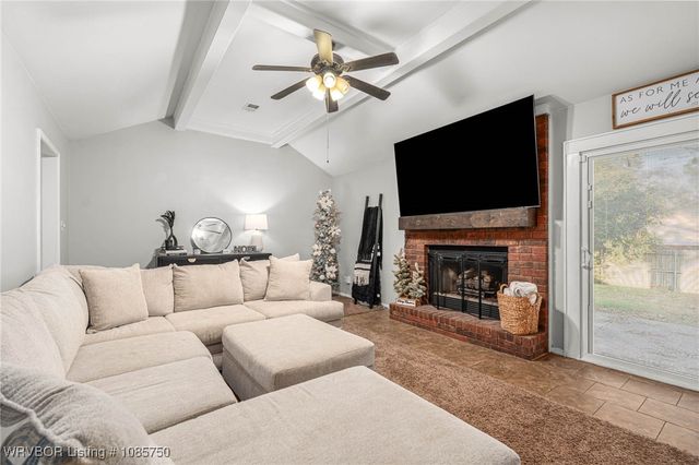 2500 Pine Lane, Barling, AR 72923