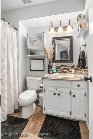 2500 Pine Lane, Barling, AR 72923