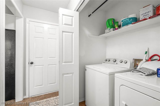 2500 Pine Lane, Barling, AR 72923