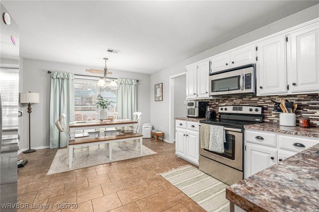 2500 Pine Lane, Barling, AR 72923