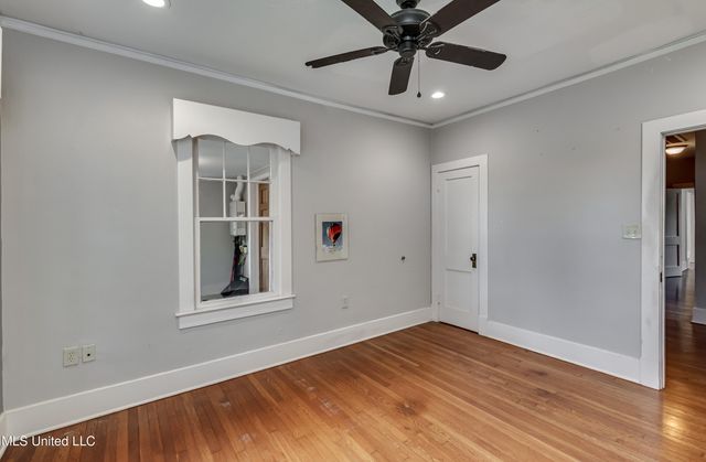239 Fernwood Drive, Jackson, MS 39206