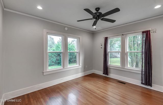 239 Fernwood Drive, Jackson, MS 39206