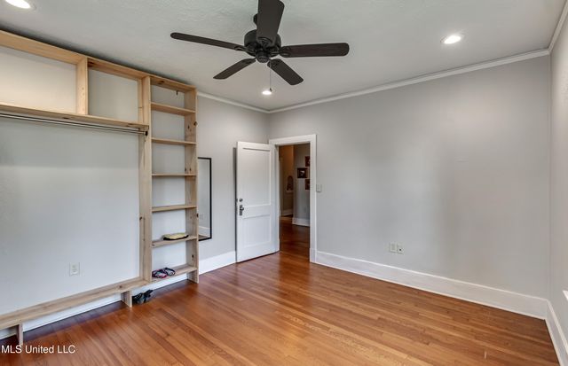 239 Fernwood Drive, Jackson, MS 39206