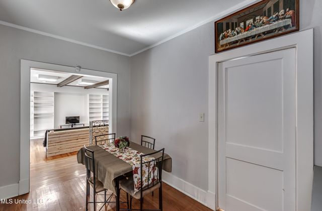 239 Fernwood Drive, Jackson, MS 39206