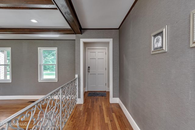 239 Fernwood Drive, Jackson, MS 39206