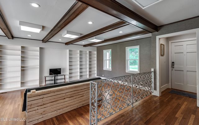 239 Fernwood Drive, Jackson, MS 39206