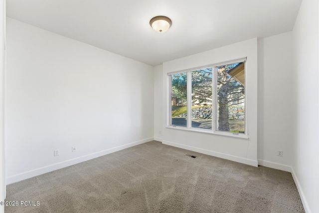 1152 N Village Circle, Midway, UT 84049