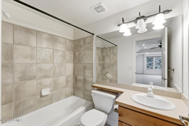 1152 N Village Circle, Midway, UT 84049