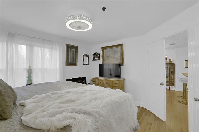 2180 River Heights Court SE, Marietta, GA 30067