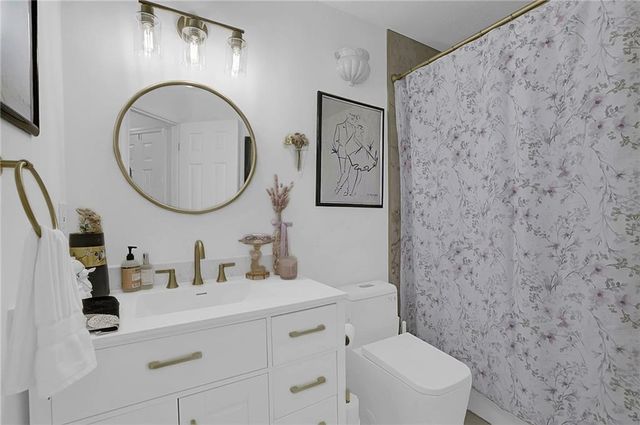 2180 River Heights Court SE, Marietta, GA 30067