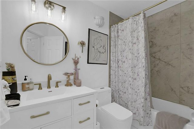 2180 River Heights Court SE, Marietta, GA 30067