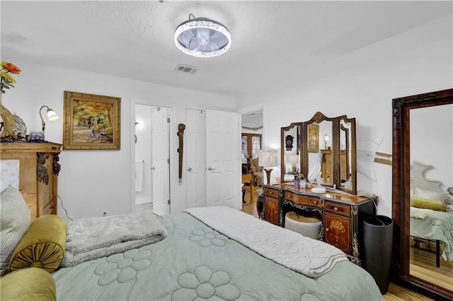 2180 River Heights Court SE, Marietta, GA 30067