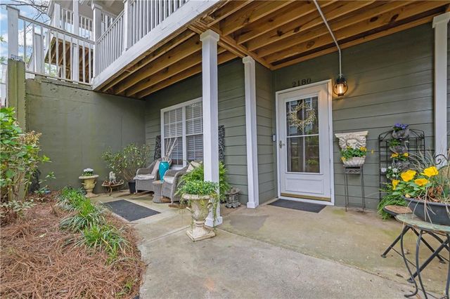 2180 River Heights Court SE, Marietta, GA 30067