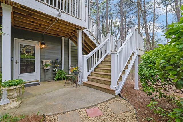 2180 River Heights Court SE, Marietta, GA 30067