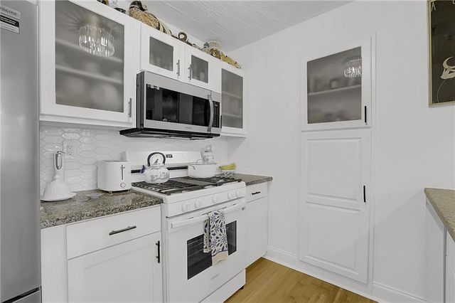 2180 River Heights Court SE, Marietta, GA 30067