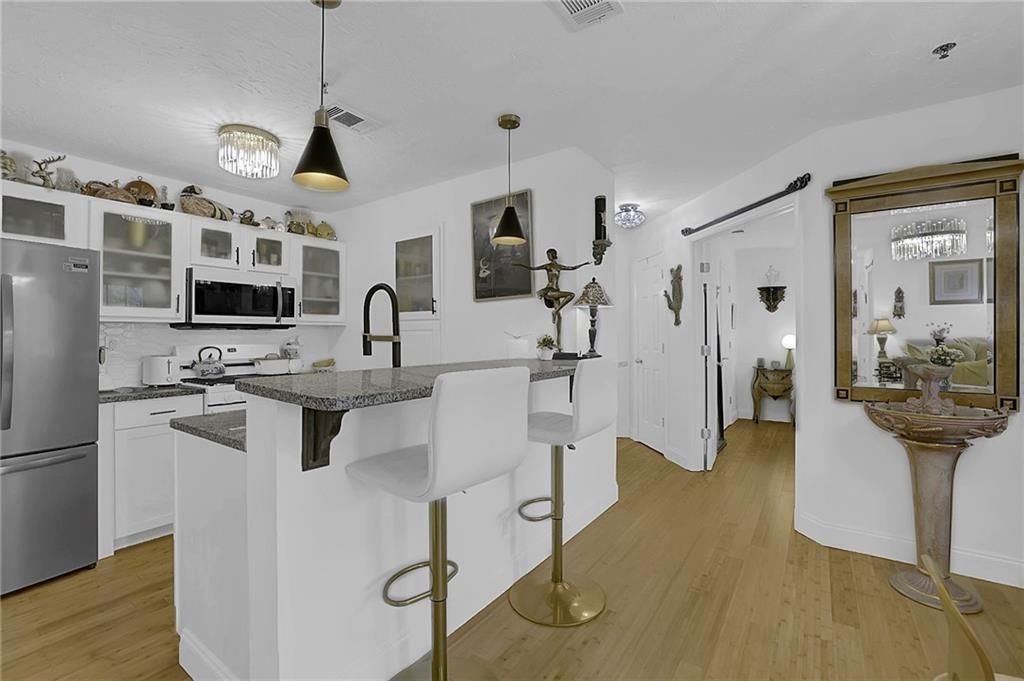 2180 River Heights Court SE, Marietta, GA 30067