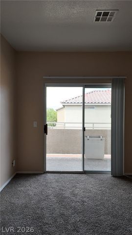 1900 North Torrey Pines Drive 212, Las Vegas, NV 89108