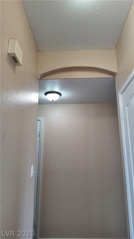 1900 North Torrey Pines Drive 212, Las Vegas, NV 89108