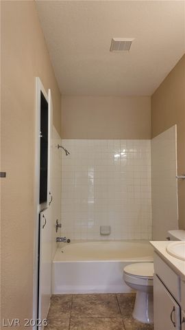 1900 North Torrey Pines Drive 212, Las Vegas, NV 89108