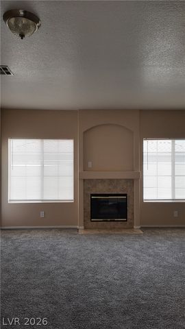 1900 North Torrey Pines Drive 212, Las Vegas, NV 89108