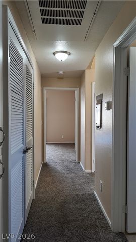 1900 North Torrey Pines Drive 212, Las Vegas, NV 89108