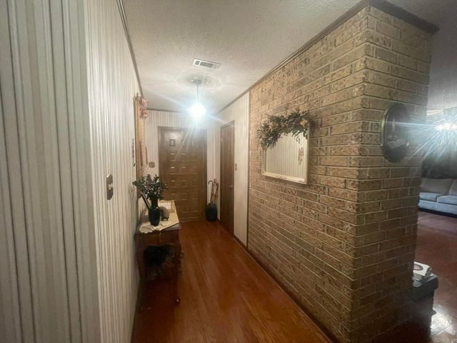 108 Liles Drive, Searcy, AR 72143