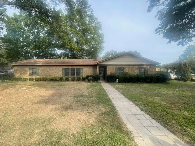 108 Liles Drive, Searcy, AR 72143