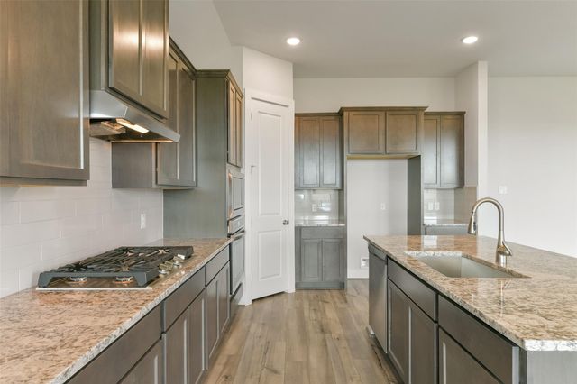 3308 Hidden Mist Drive, Texas City, TX 77568