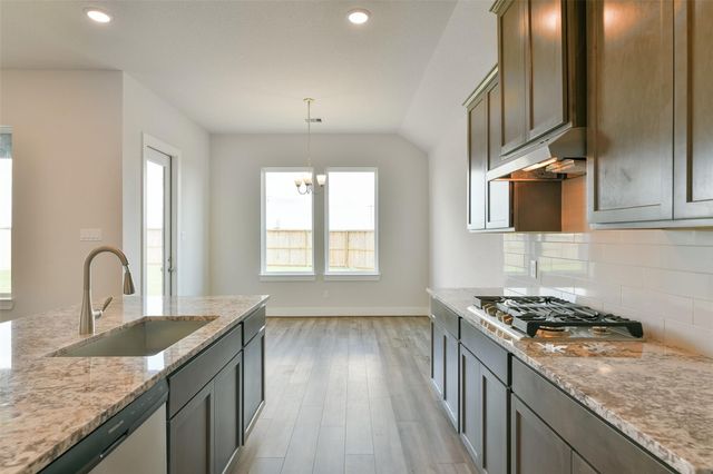 3308 Hidden Mist Drive, Texas City, TX 77568