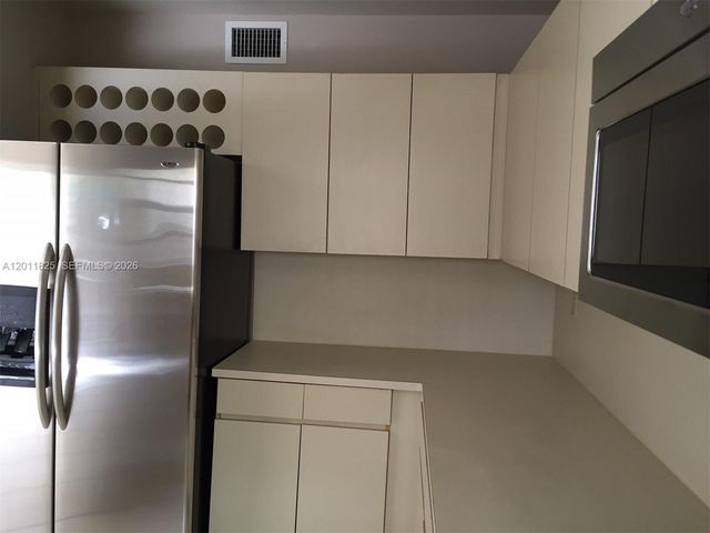 12060 SW 19 LN 204, Miami, FL 33175