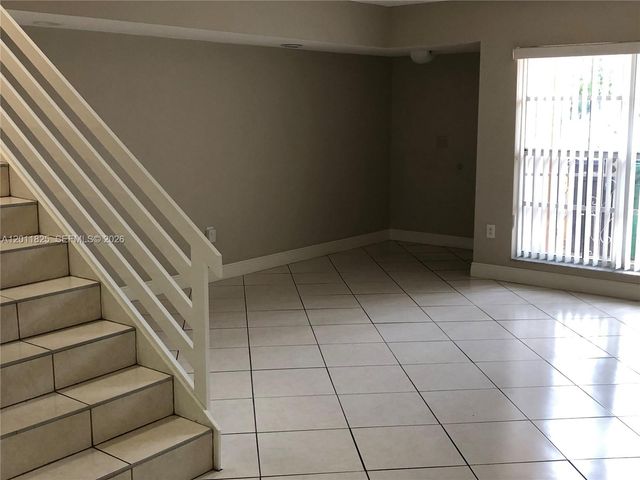 12060 SW 19 LN 204, Miami, FL 33175