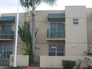 12060 SW 19 LN 204, Miami, FL 33175