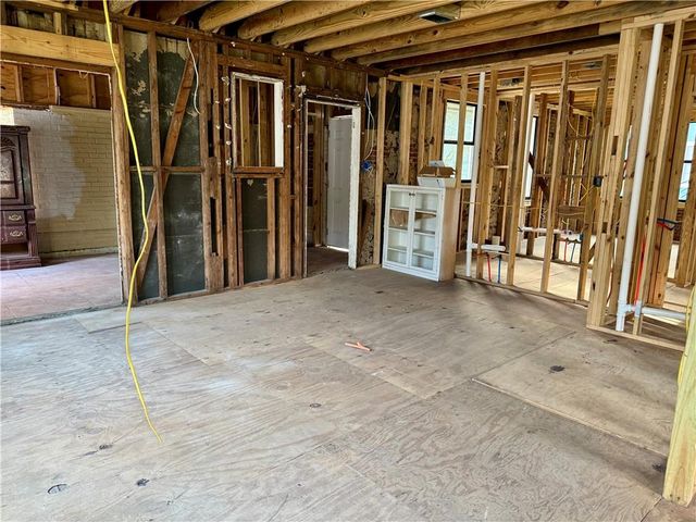 121 Emogene Place, Mobile, AL 36606